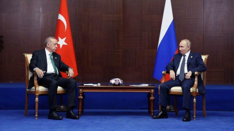 Erdogan urges Ukraine ceasefire in call with Putin