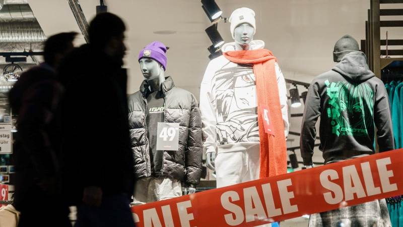 Germany’s retail sales down by 5.9% in November