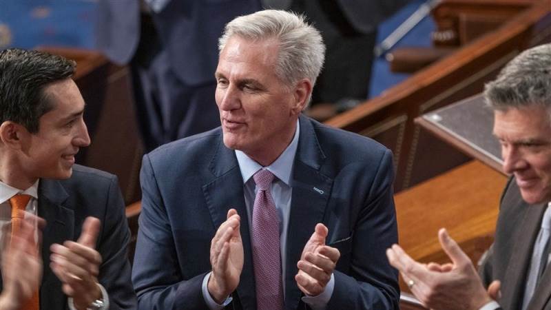 McCarthy flips 14 votes but still fails to secure speaker role