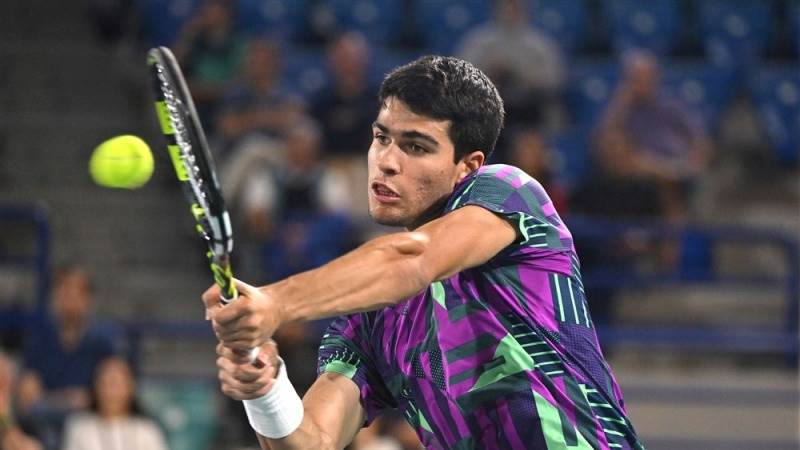 World No. 1 Alcaraz withdraws from Australian Open