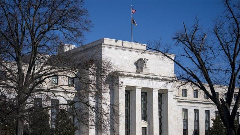 Fed’s Bostic: Rates to stay high well into 2024