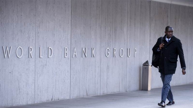 World Bank downgrades global growth estimate