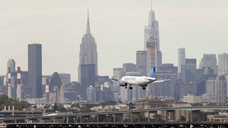 FAA says flights in US gradually resuming