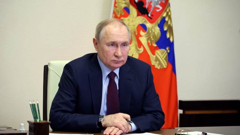 Putin: Risks to economy in 2023 clearer