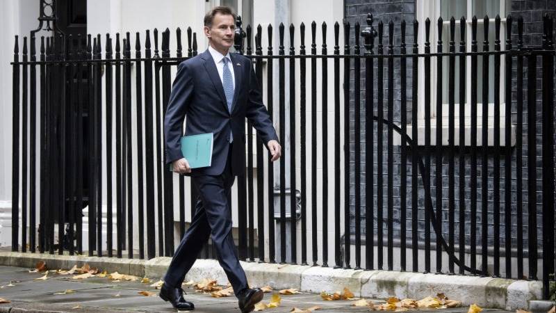 Hunt: Inflation fall welcome but more needs to be done