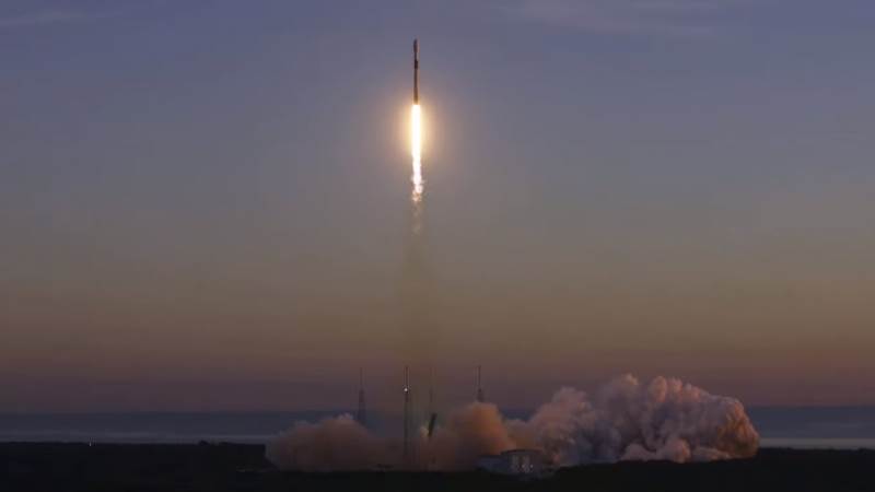 SpaceX launches rocket carrying GPS satellite