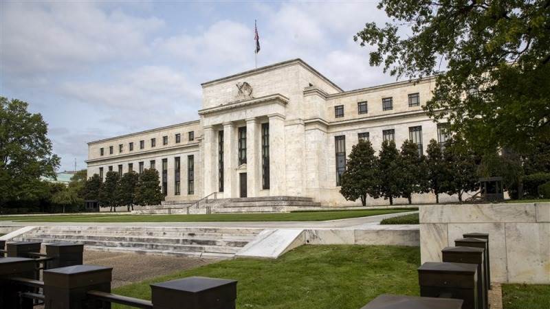 Collins: Fed to hold rates at above 5%