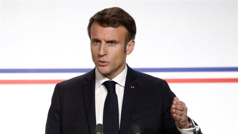 Macron: France to help rebuild Ukraine