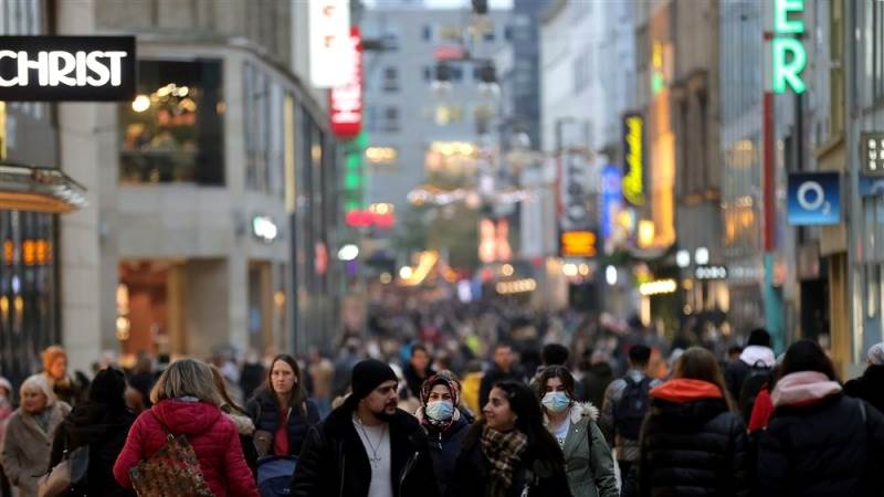 German Consumer Confidence for October Dips Further - WSJ