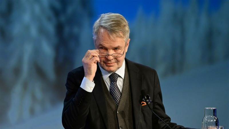 Finland FM retracts his words on separate NATO bid