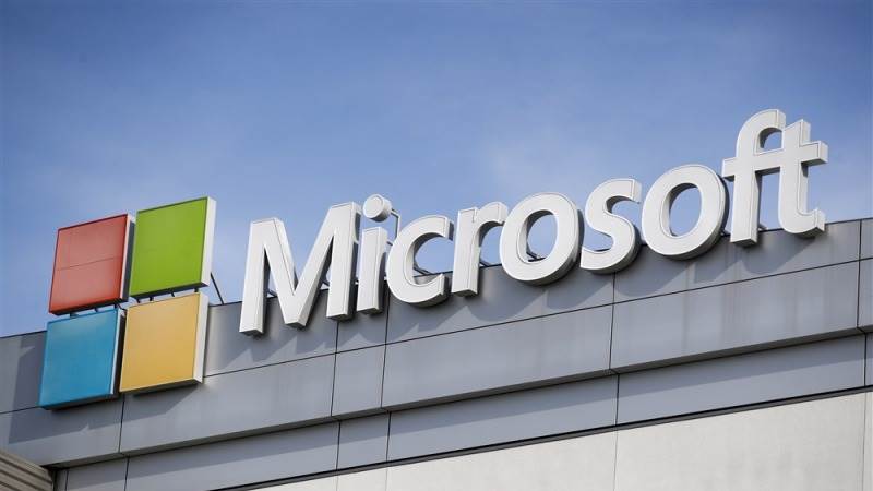 Microsoft: Q2 EPS down 11% to $2.20