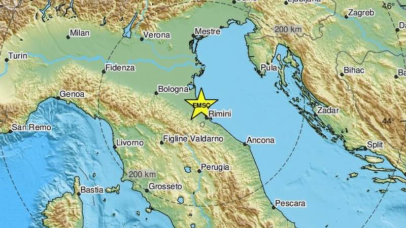 4.1-magnitude quake shakes northern Italy