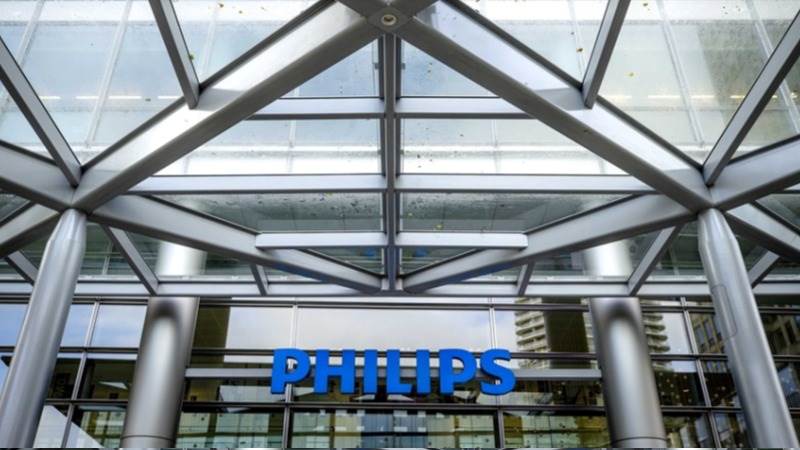 Philips sales rise 10% to €5.4B in Q4