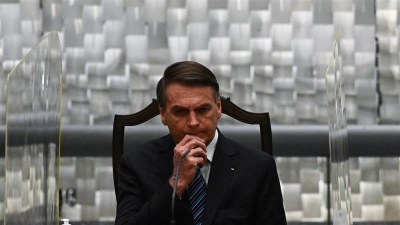 Bolsonaro applies for six-month US visa