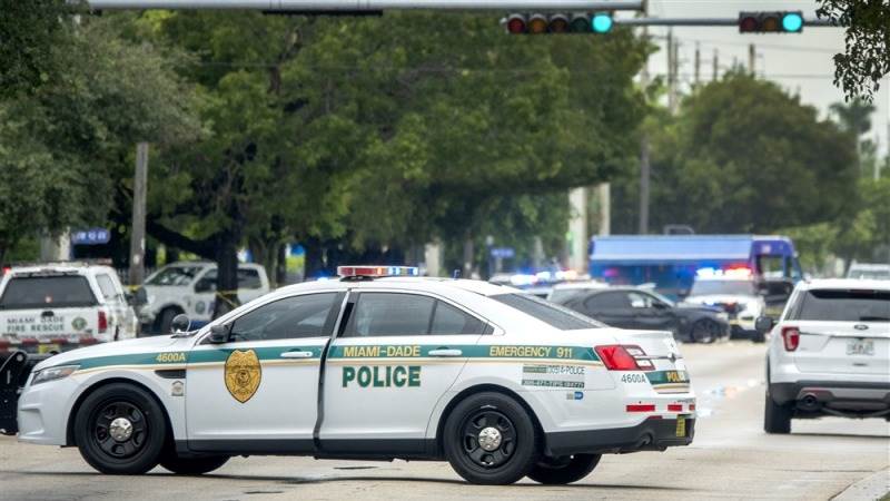 10 injured in Florida shooting