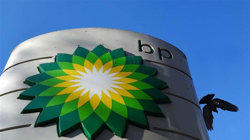 BP CEO unhappy with returns on renewables