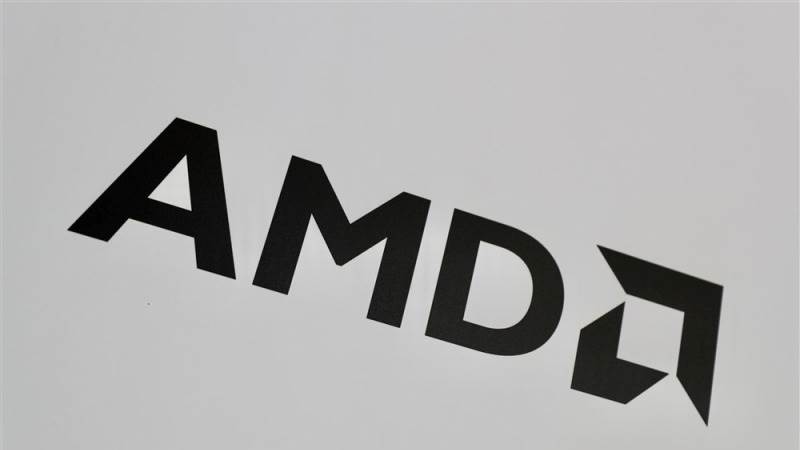 AMD surges 10% after upbeat results