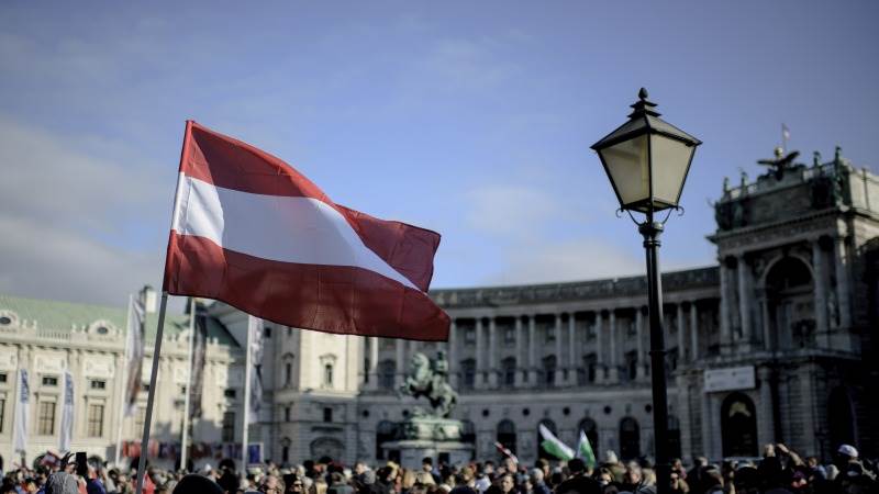 Austria expels 4 Russian diplomats