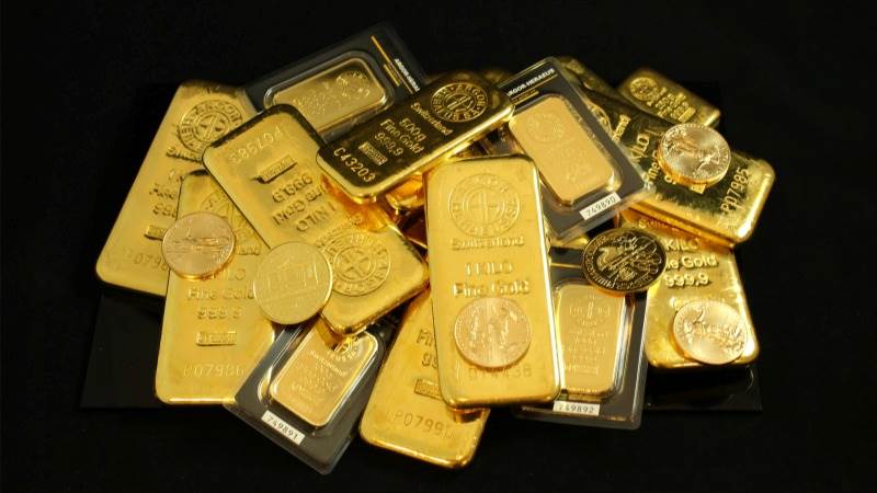 Gold, silver fall following strong US jobs report