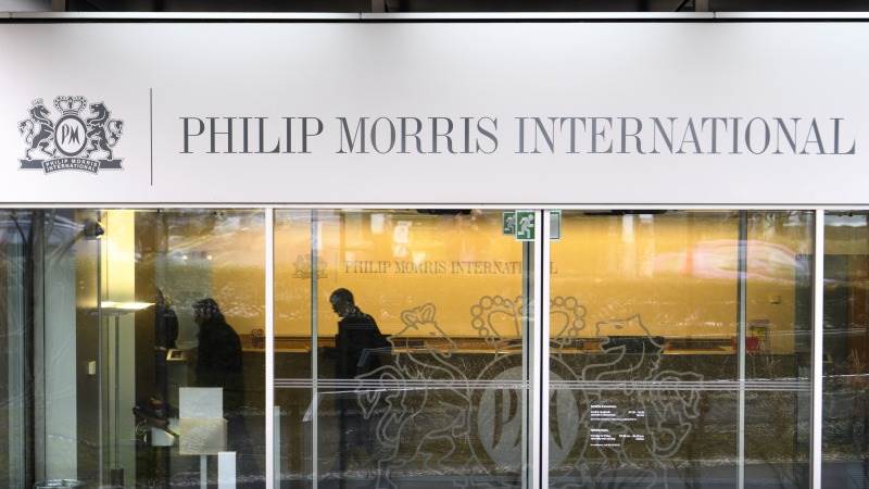 Philip Morris Q4 EPS jumps 15% to $1.54