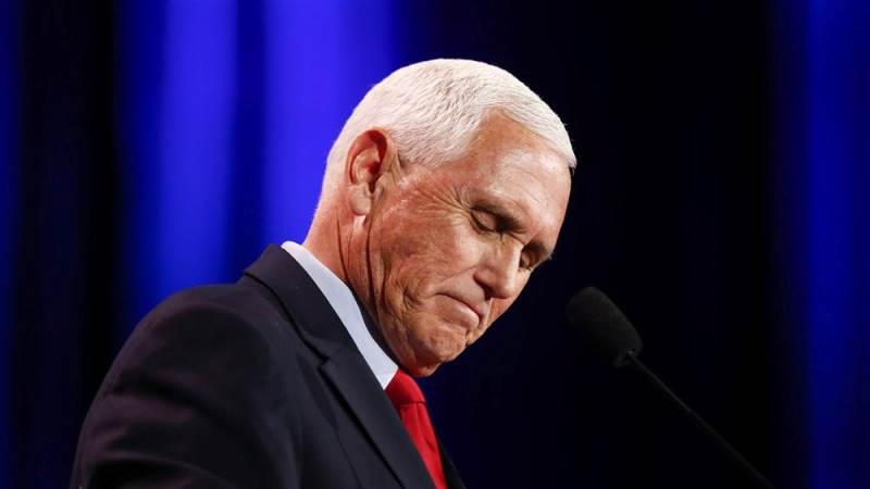 FBI searches Pence’s home for classified data