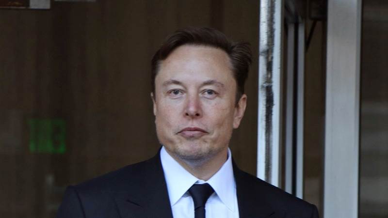 Musk: Twitter to remove legacy blue checks soon