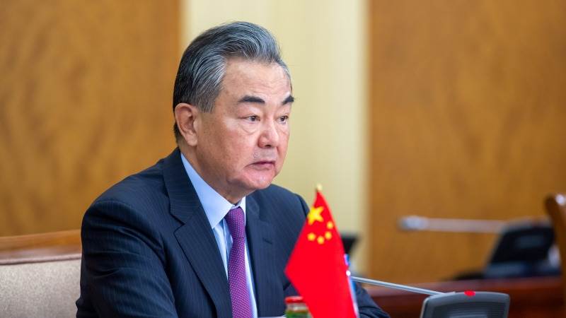 China’s top diplomat set to visit France, Italy, Russia