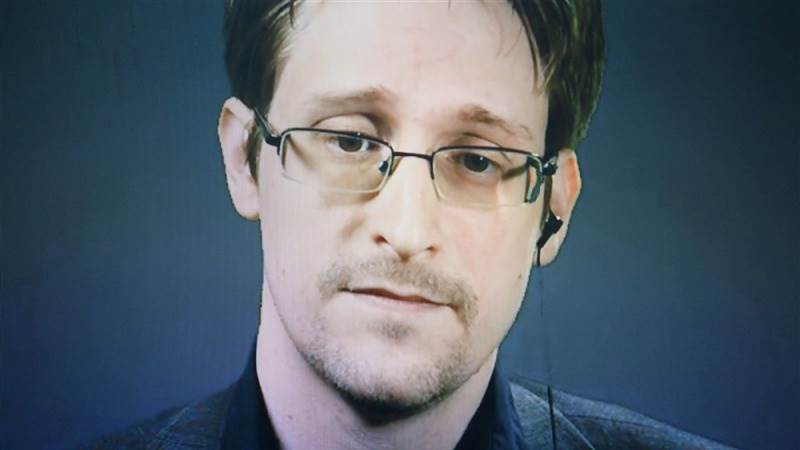 Snowden calls balloon incidents ‘engineered panic’