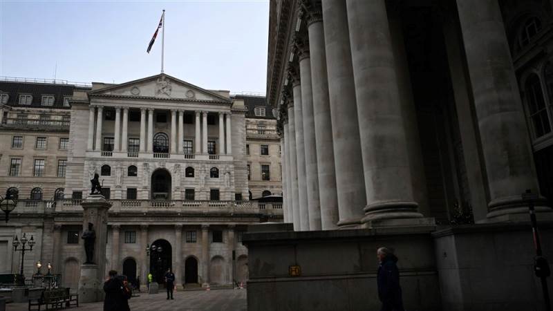 BoE sells another £650 million in gilts