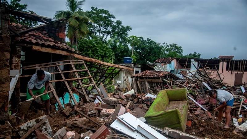 Death toll from flooding in Brazil rises to 40