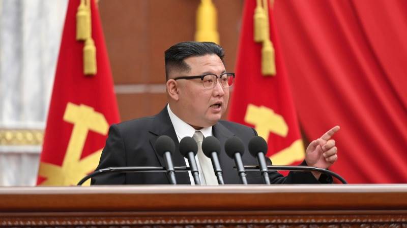 Kim Jong-un, party hold meeting on food crisis