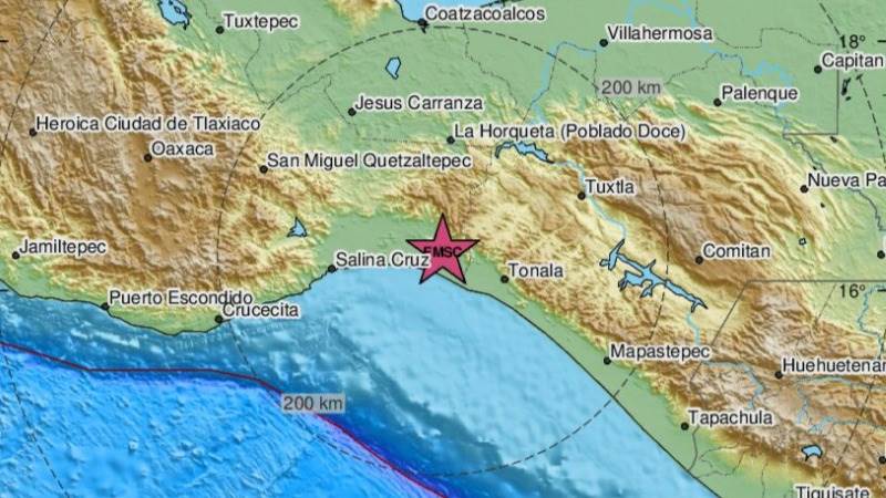 5.7-magnitude earthquake shakes Mexico