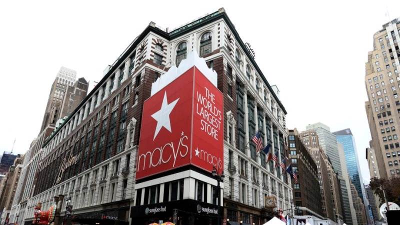 Macy’s net sales down 4.6% to $8.3 billion