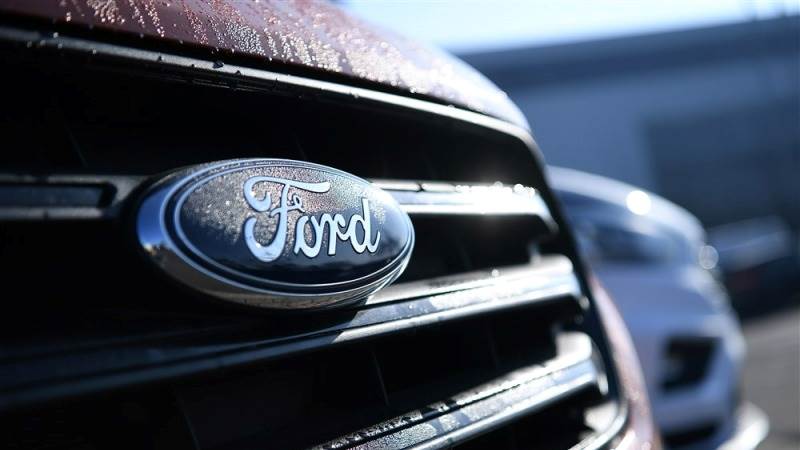 Ford recalls 98,550 cars over faulty air bags