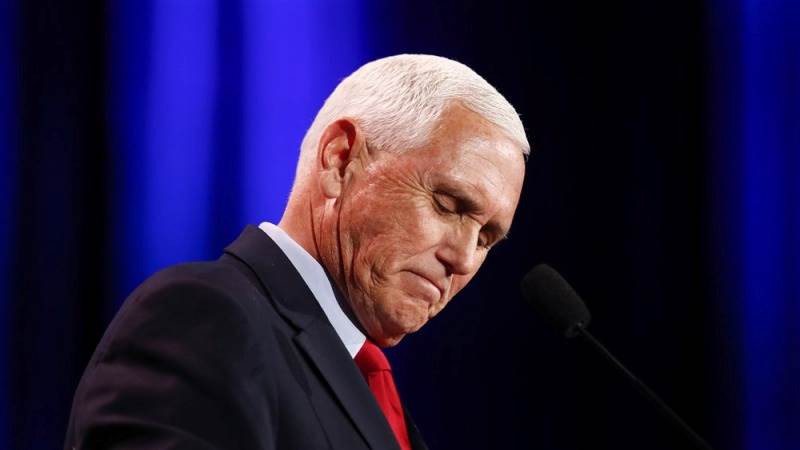 Trump asks court to block Pence’s grand jury testimony