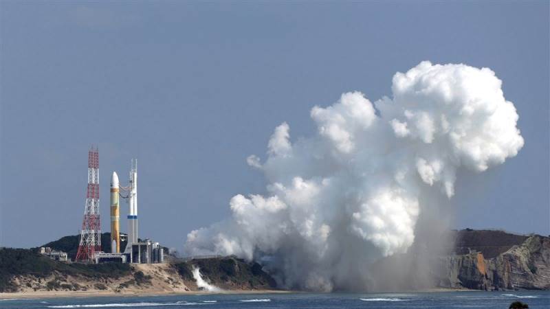 Japan destroys H3 rocket after failed launch