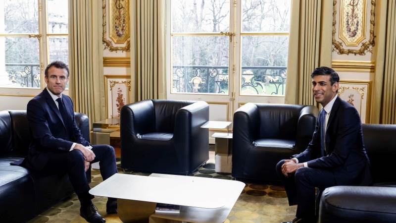 Sunak arrives in Paris, meets with Macron