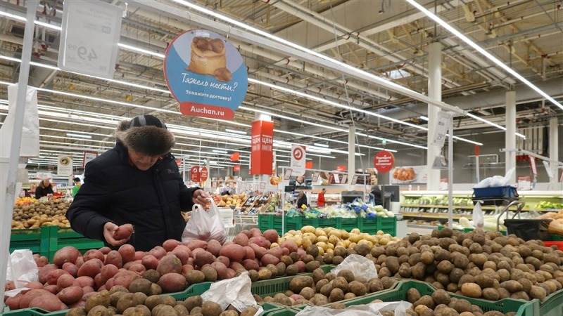 Russian inflation down to 10.99% in February