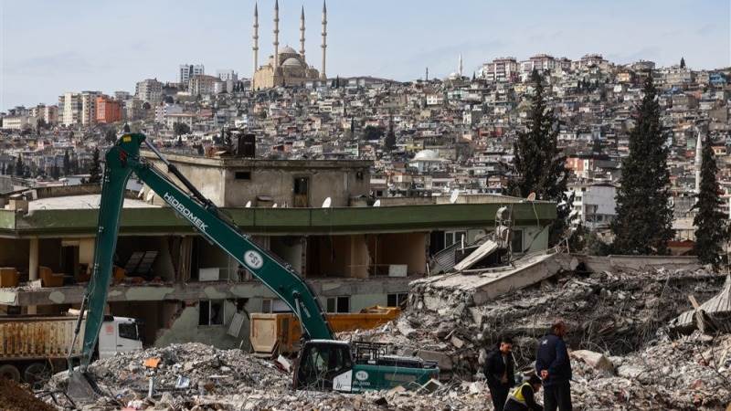 Quake death toll in Turkey rises to 47,975