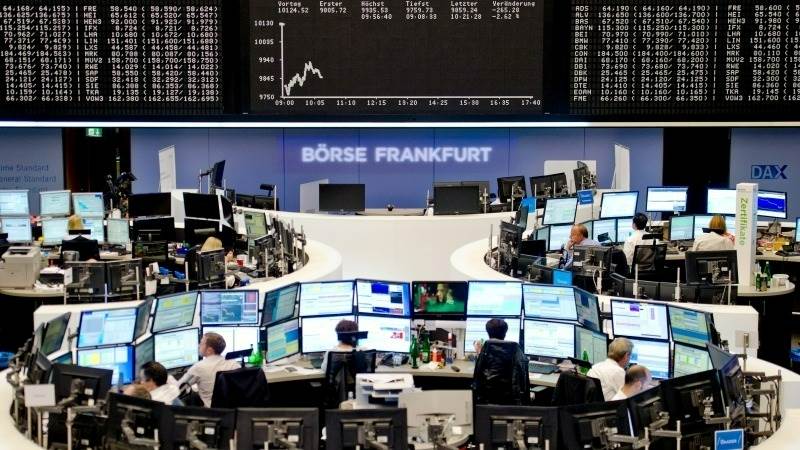 Europe opens flat to lower as recession fears loom