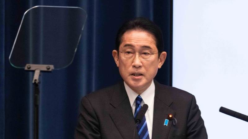 Japan’s Kishida seeks to raise min. hourly wage above ¥1,000