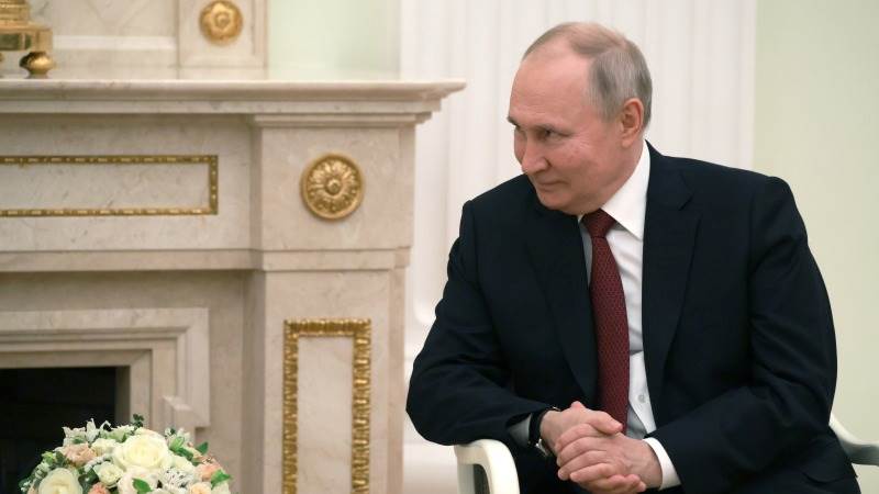 Putin: Russian economy hasn’t collapsed