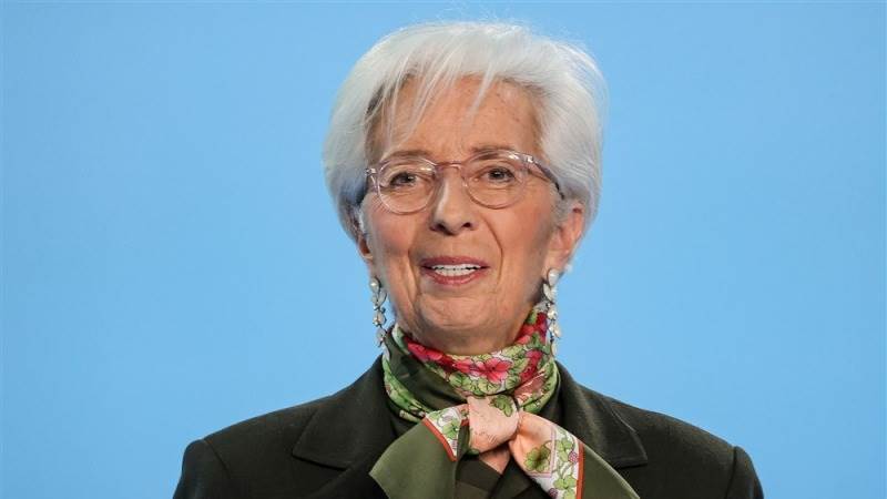 Lagarde: l'economia è destinata a riprendersi nei prossimi trimestri