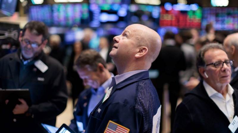 US rallies at close on First Republic Bank bailout