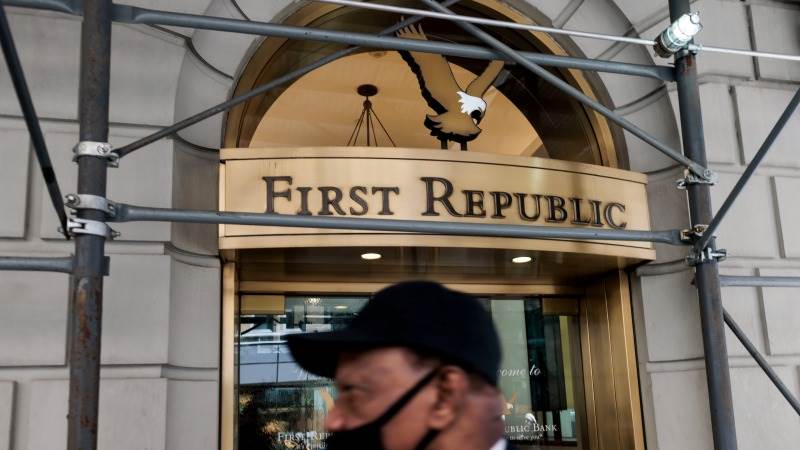 First Republic suspends common stock dividend