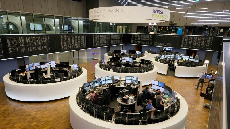 Europe opens in green as banking jitters wane