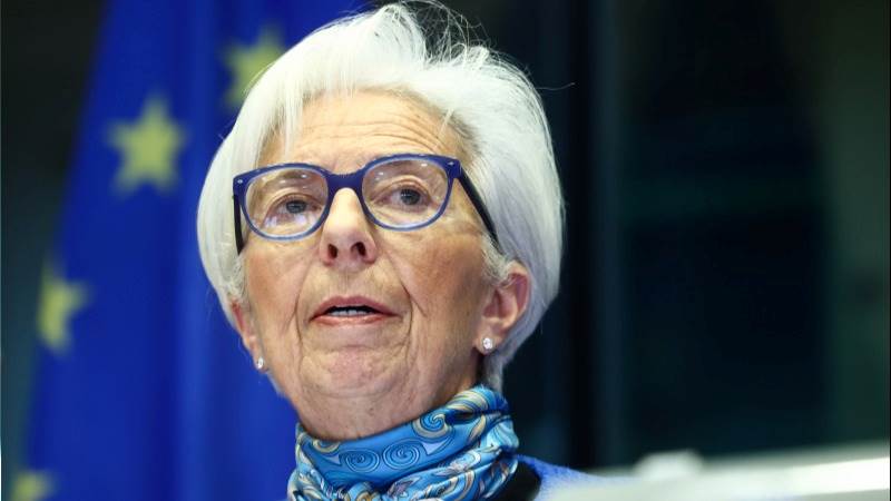 Lagarde urges banks to ‘cooperate, not compete’