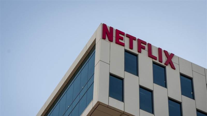 Netflix Film to reorganize, two executives leave