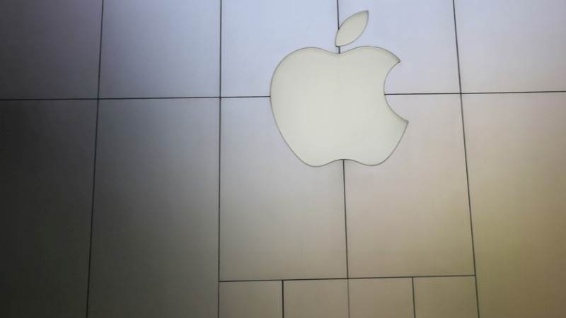 Apple wins appeal against UK antitrust regulator