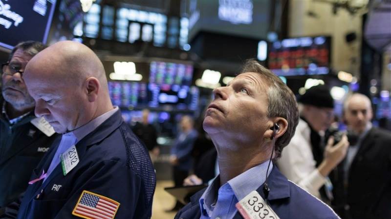 Wall Street closes mostly higher after data